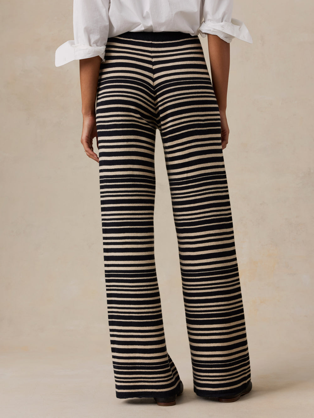 Faherty Throwback Studio Sweater Pant - Coastal Coal Stripe