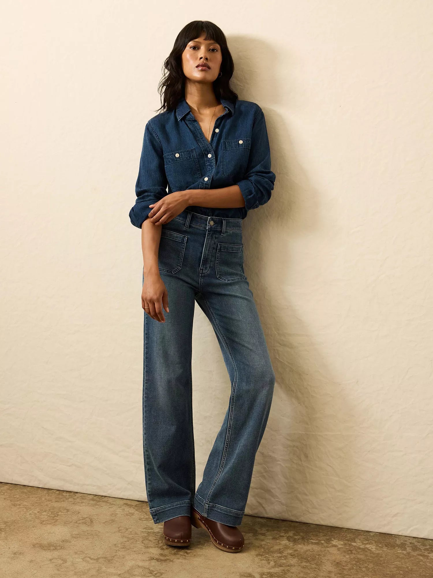 Faherty Tried & True Chambray Classic - Night Lagoon Wash