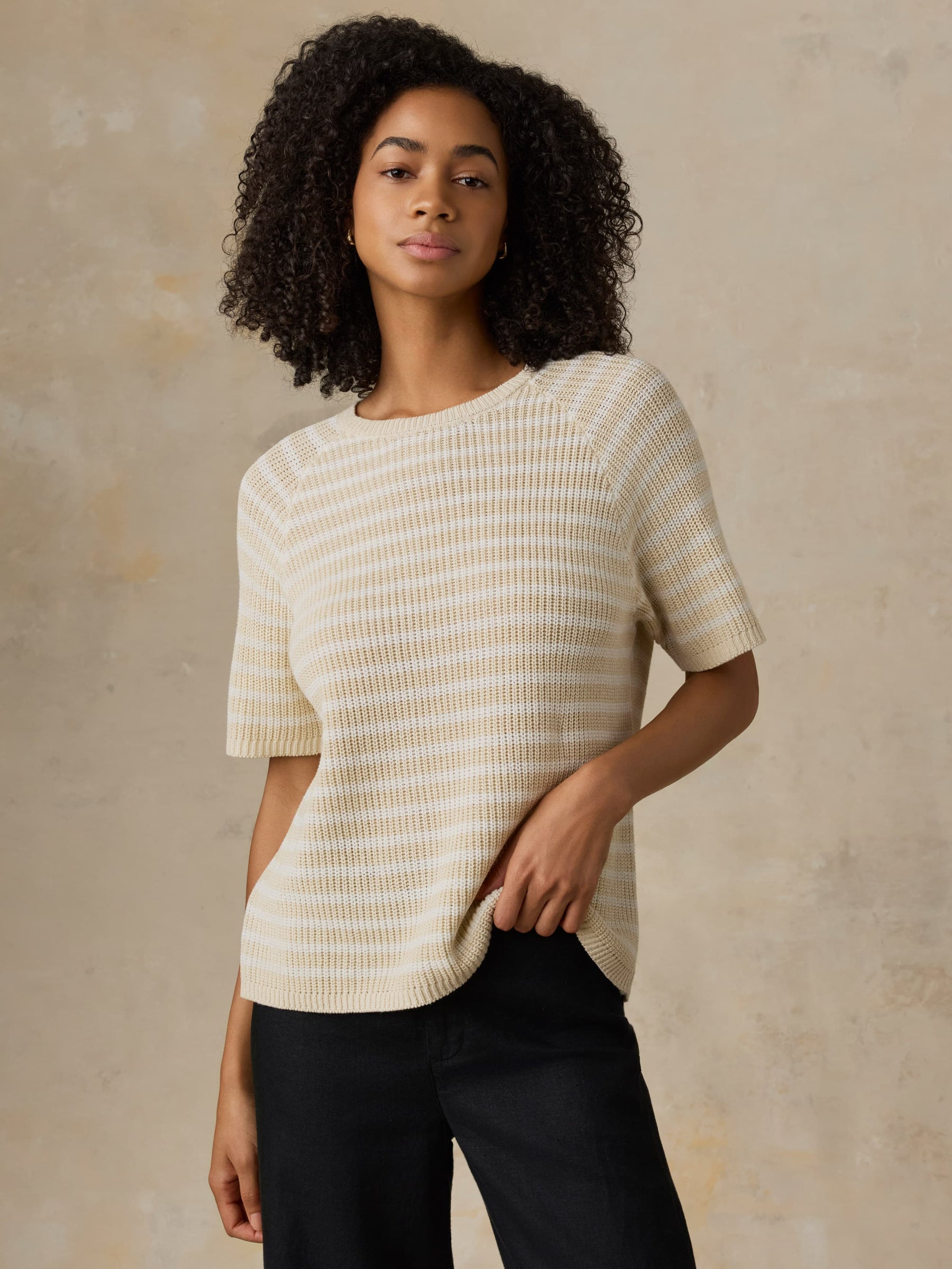 Faherty Miramar Linen Tee - Sand Lines