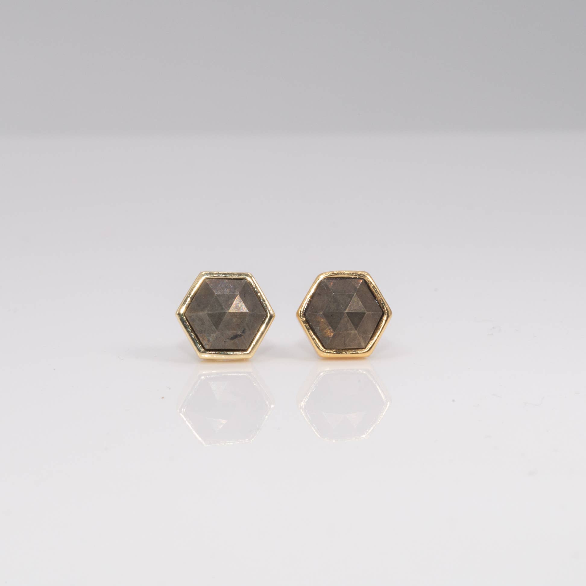 Leslie Francesca Hexagon Gemlet studs