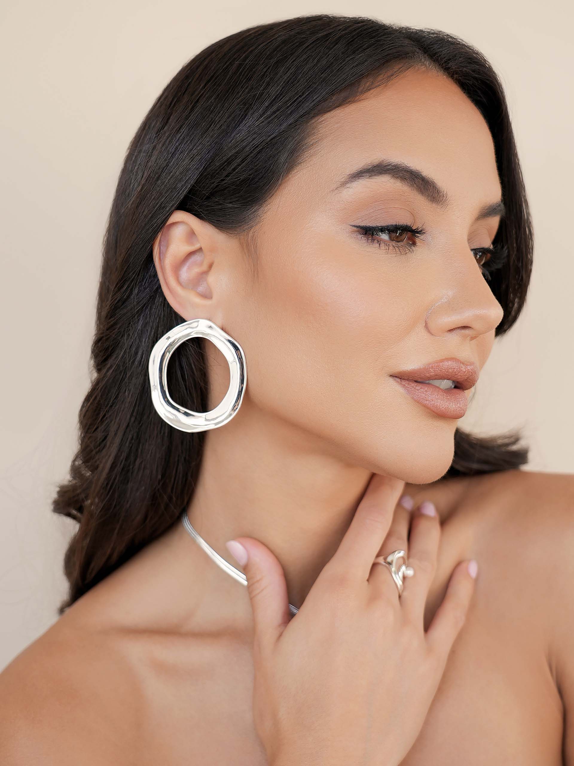 Ettika Open Circle Earrings in Silver