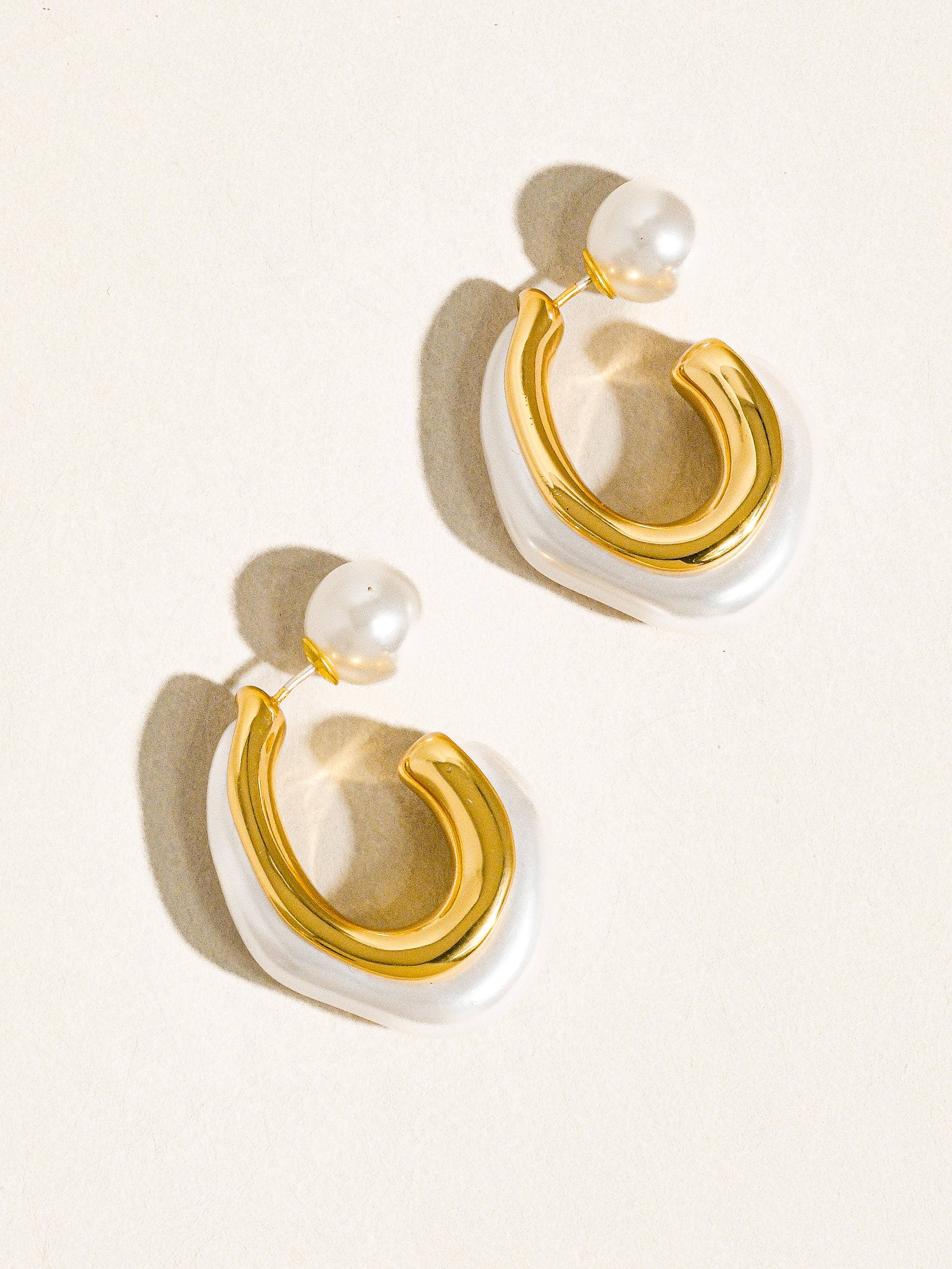 Flanerie Kinsley 18K Gold Classic Pearl C Hoop Earring