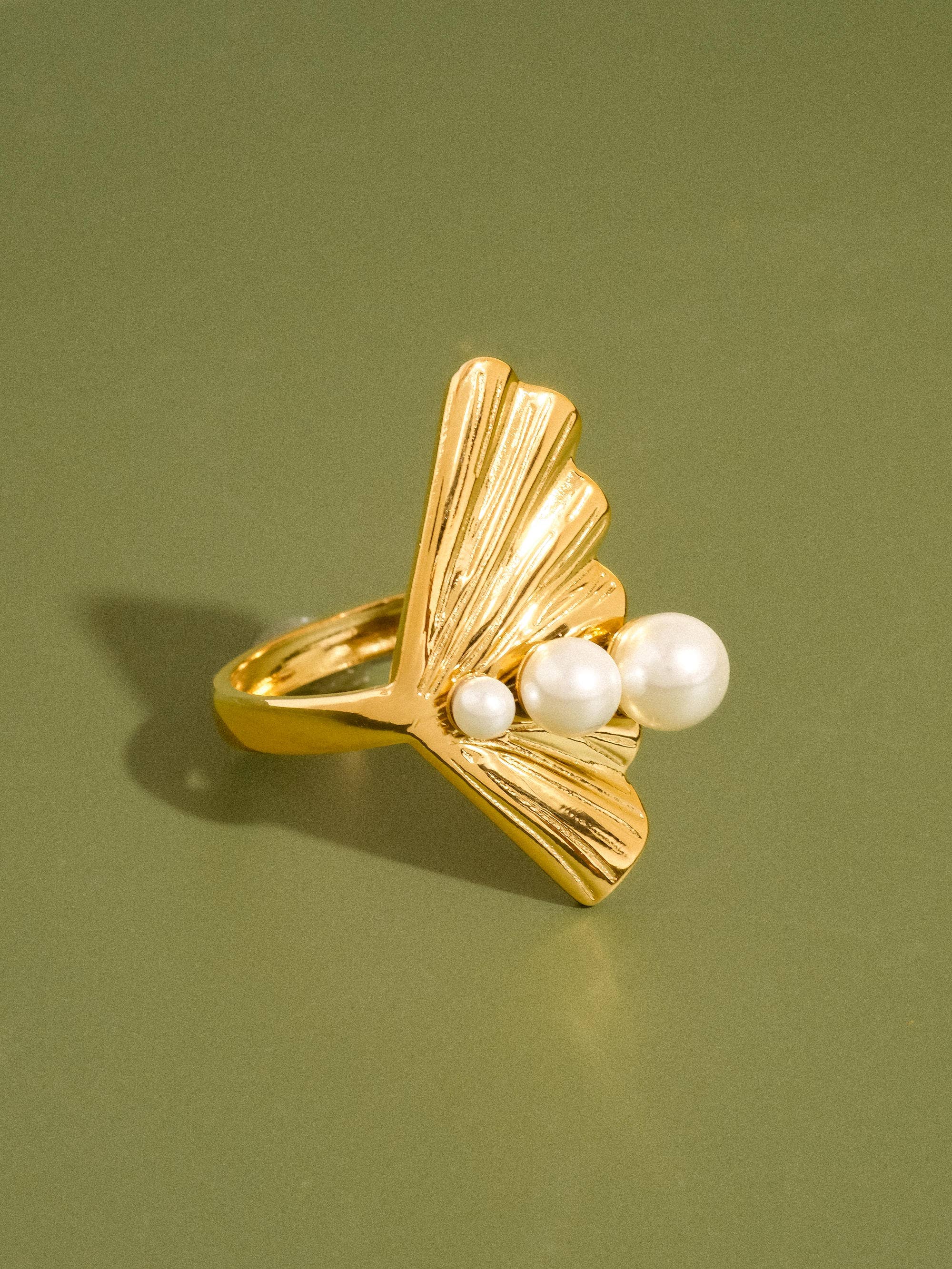 Flânerie Kala 18K Gold Non-Tarnish Sculptural Pearl Statement Ring