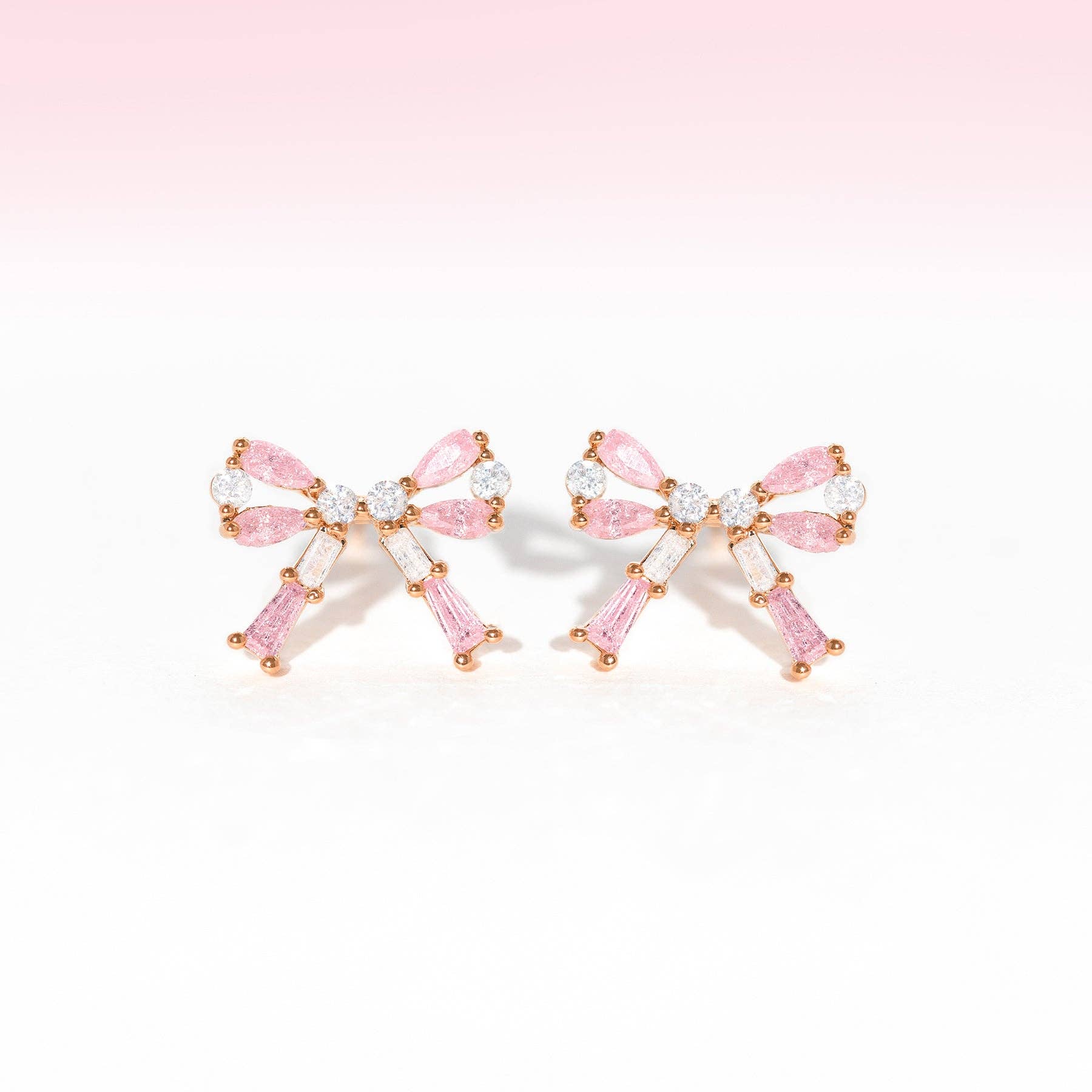 Girls Crew Chassé Bow Studs