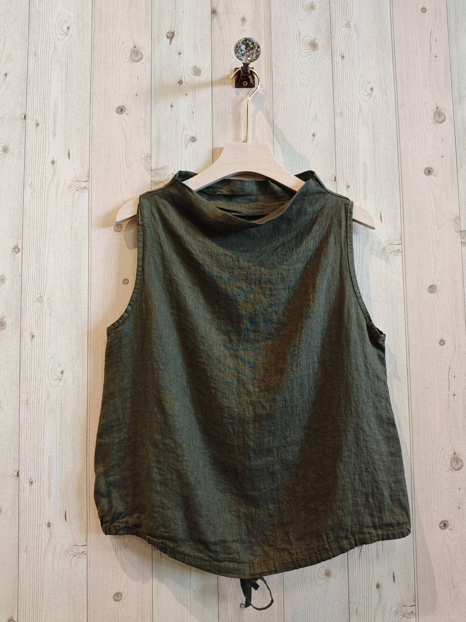 European Linen Sleveless Blouse 5189