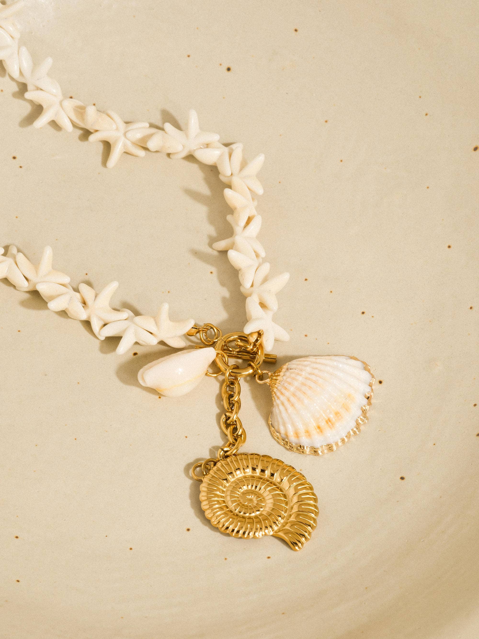 Flânerie Island 18K Gold Non-Tarnish Boho Shell Charm Necklace