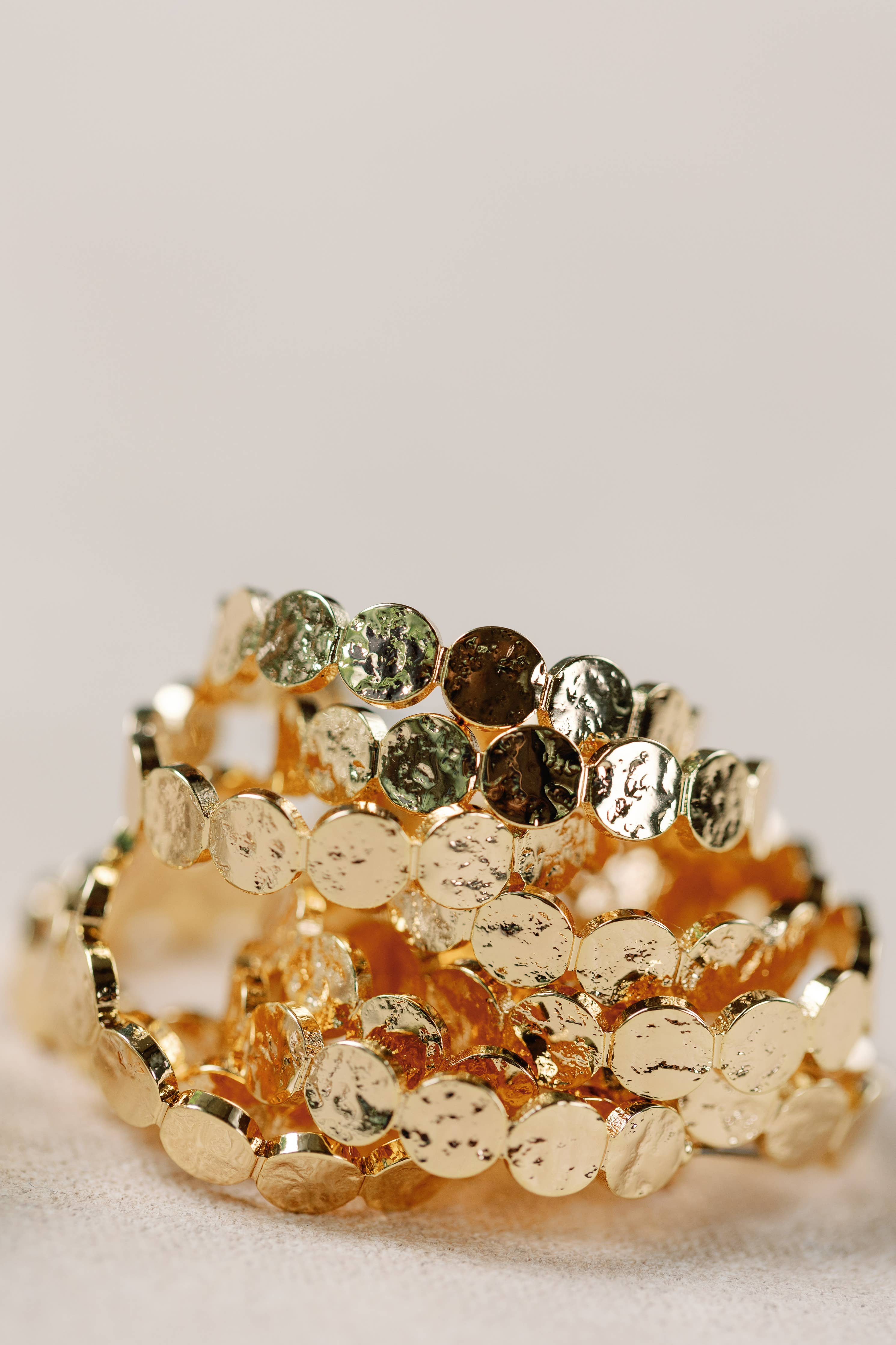 St Armands 1 Inch Hammered Gold Scalloped Hoop Earrings