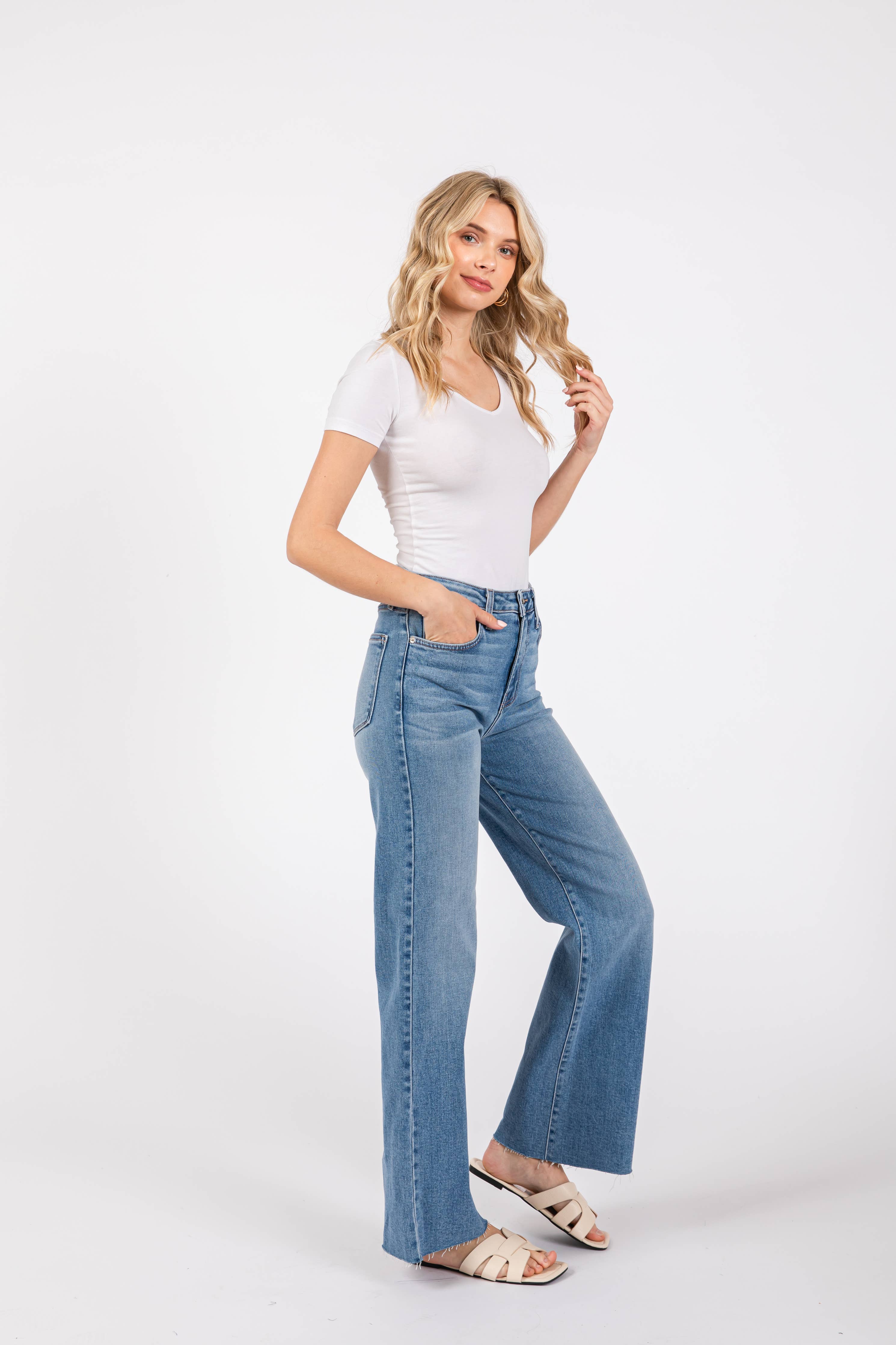 Letter to Juliette Paola A-Line Mid Rise Raw Hem Jean LP264-M