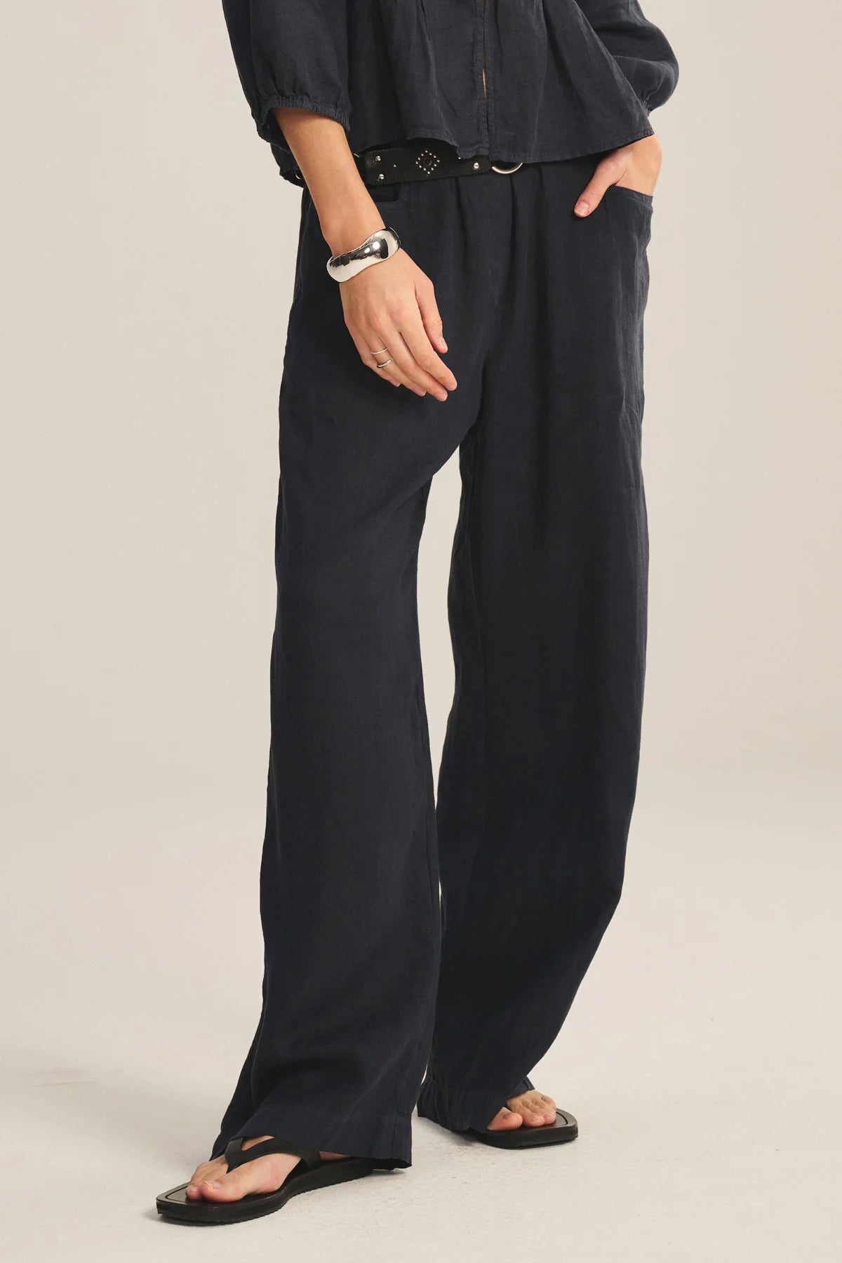 Velvet Clairo Linen Pants