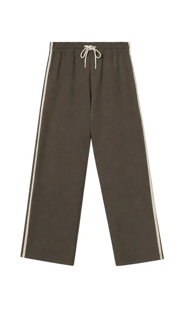 Perfect White Tee Claud Sweatpant