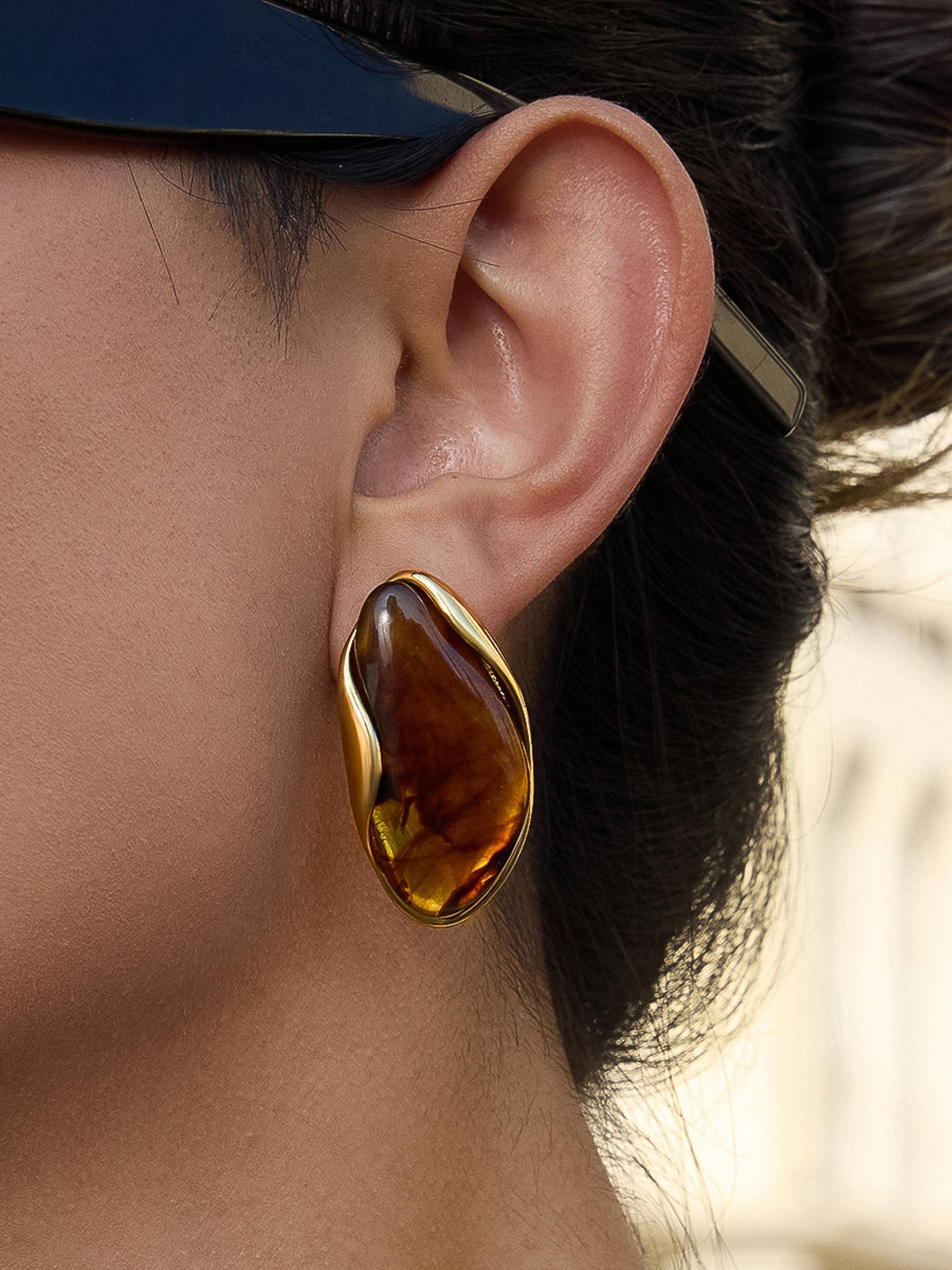 Flânerie Maélie 18K Gold Non-Tarnish Resin Drop Earrings