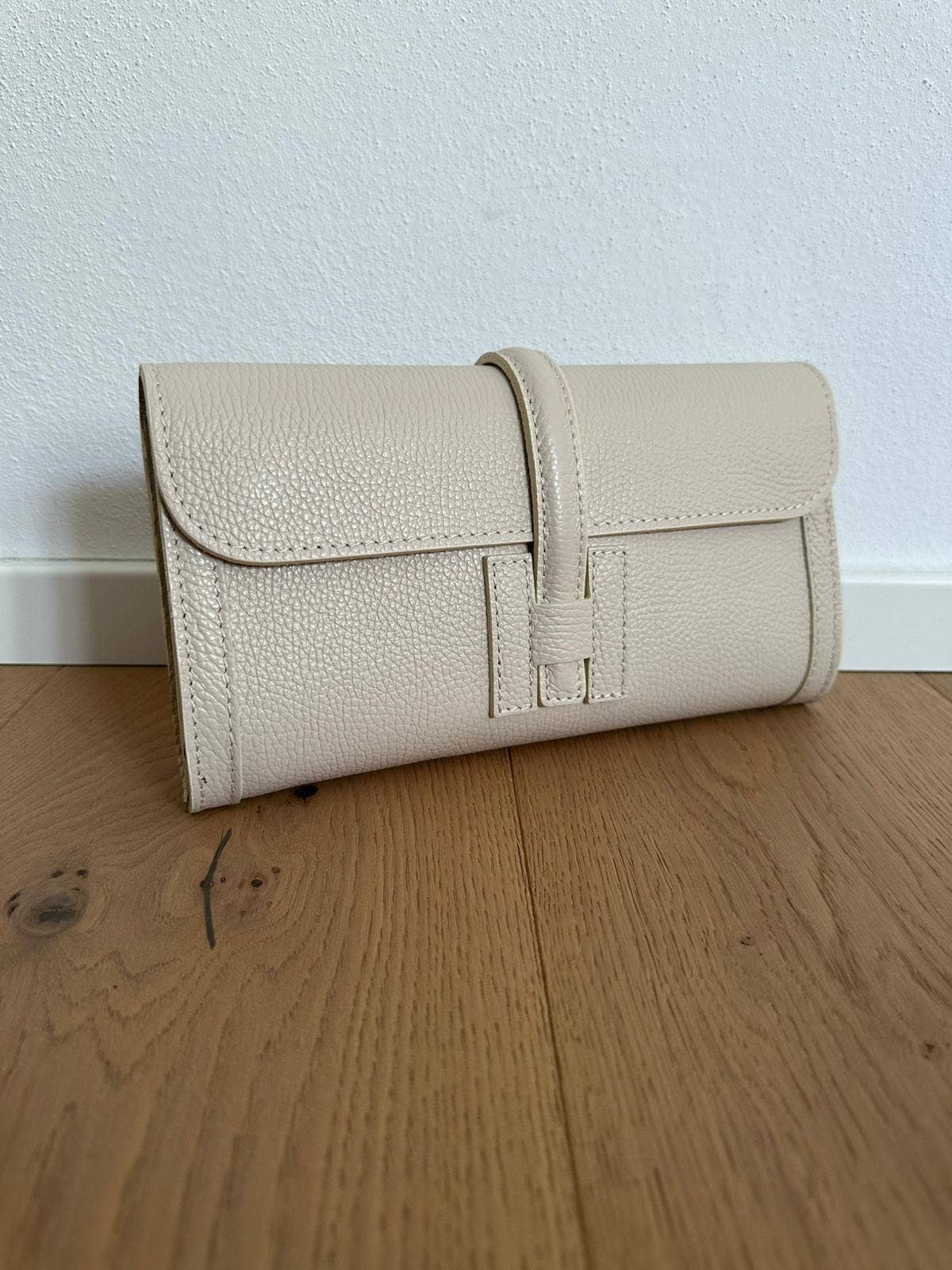Italian Leather Collection Hannah Clutch