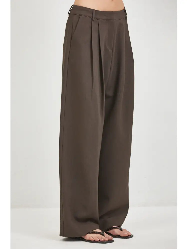 a.ren Lior Pleated Boyfriend Pant