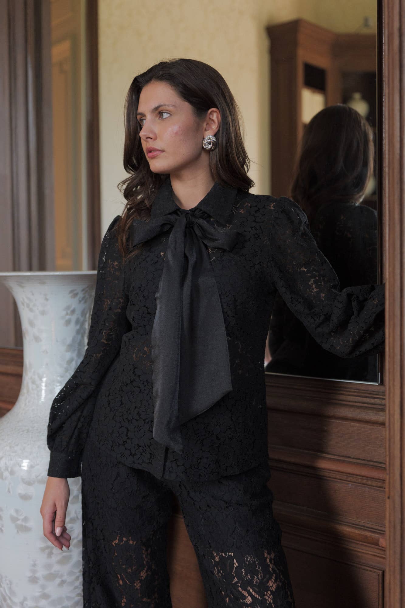 Carmine Paris Charlotte Lace Shirt with Removable Bow CK08395