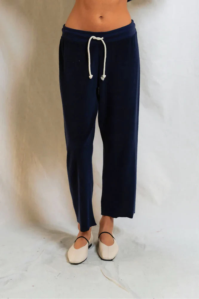 Perfect White Tee Eliana Loop Terry Capri Pant
