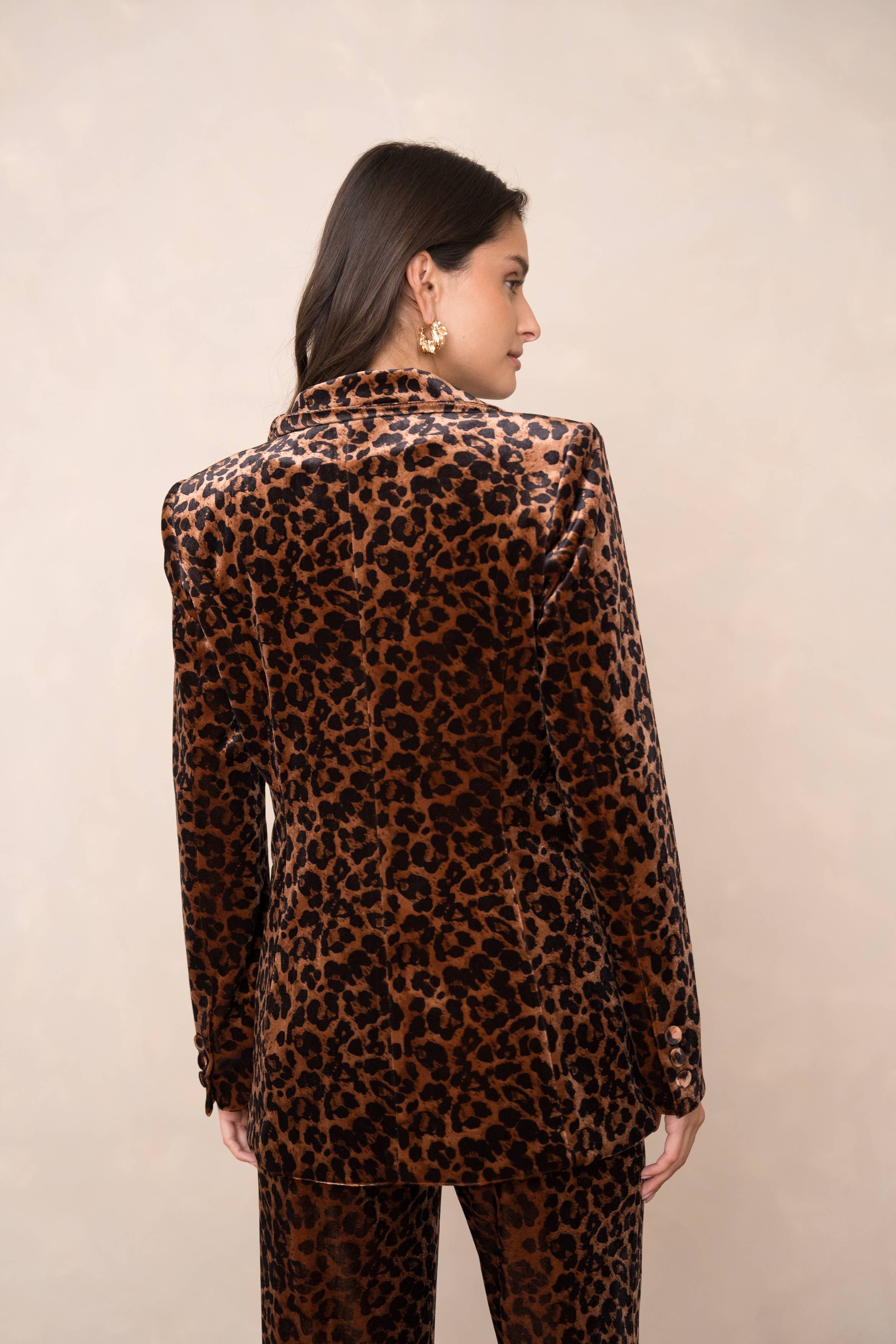 European Collection Fitted Leopard Velvet Jacket