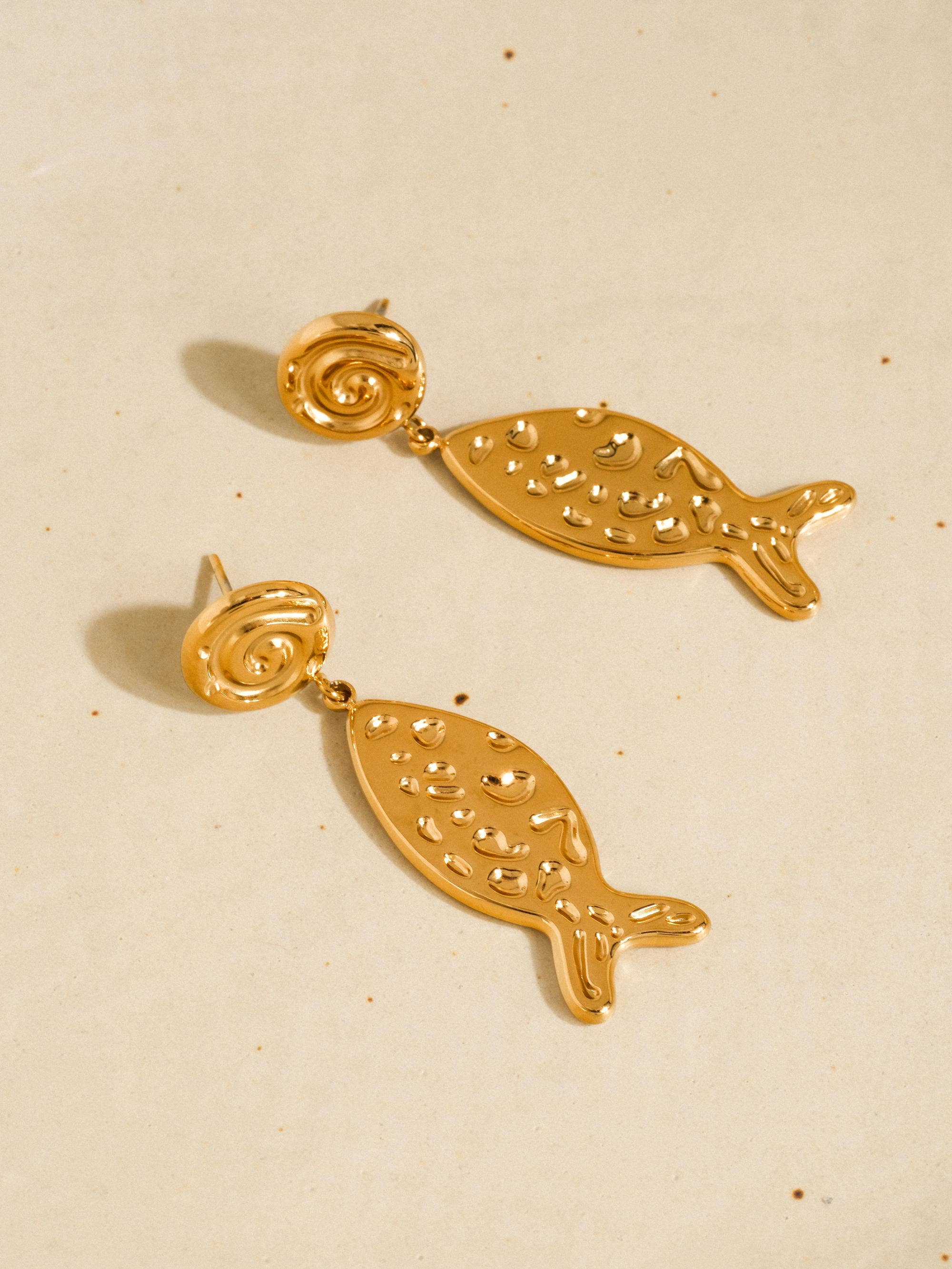 Flânerie Lumistar 18K Gold Non-Tarnish Textured Fish Drop Earrings