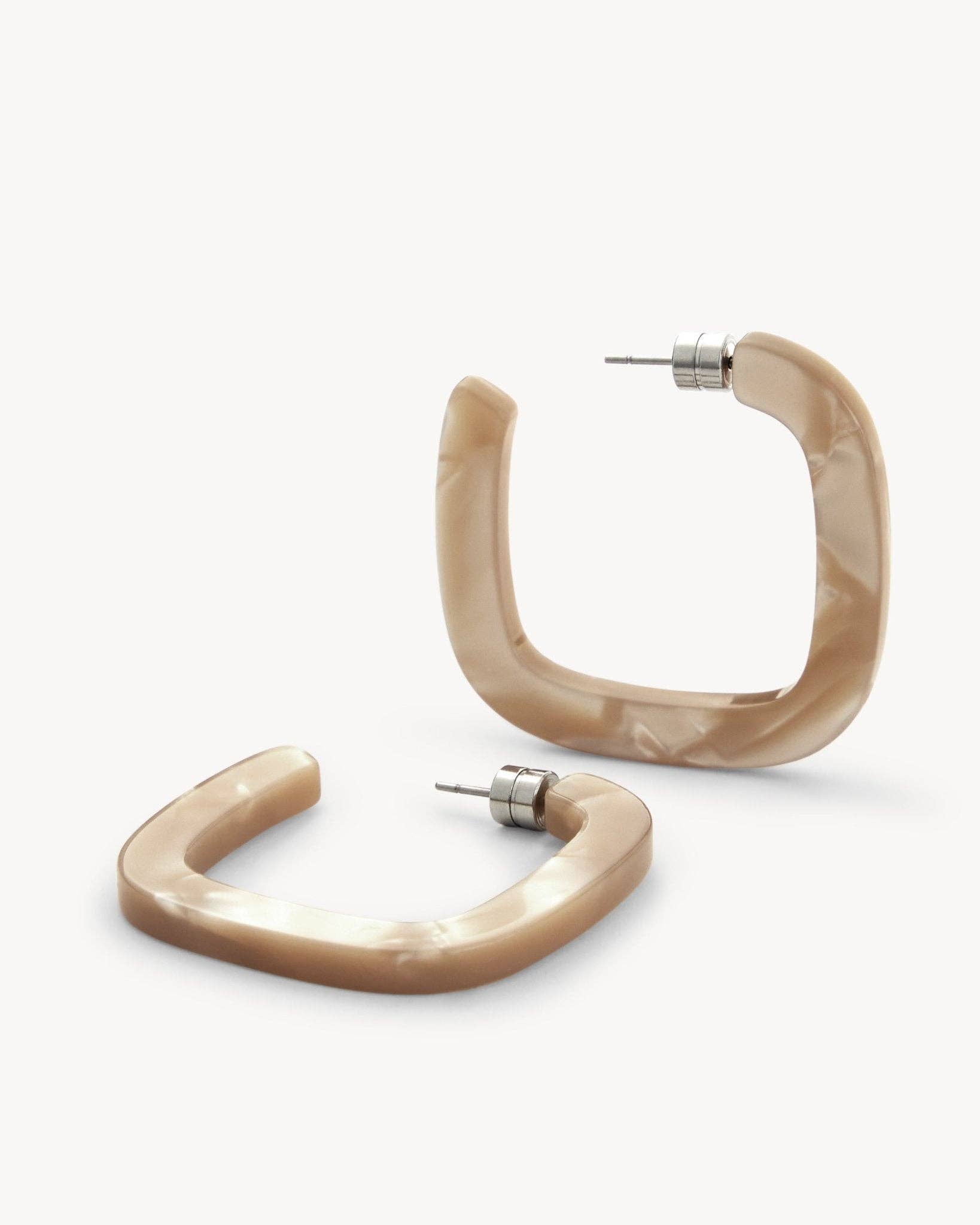 MACHETE Midi Square Hoops in Sand Shell 026303