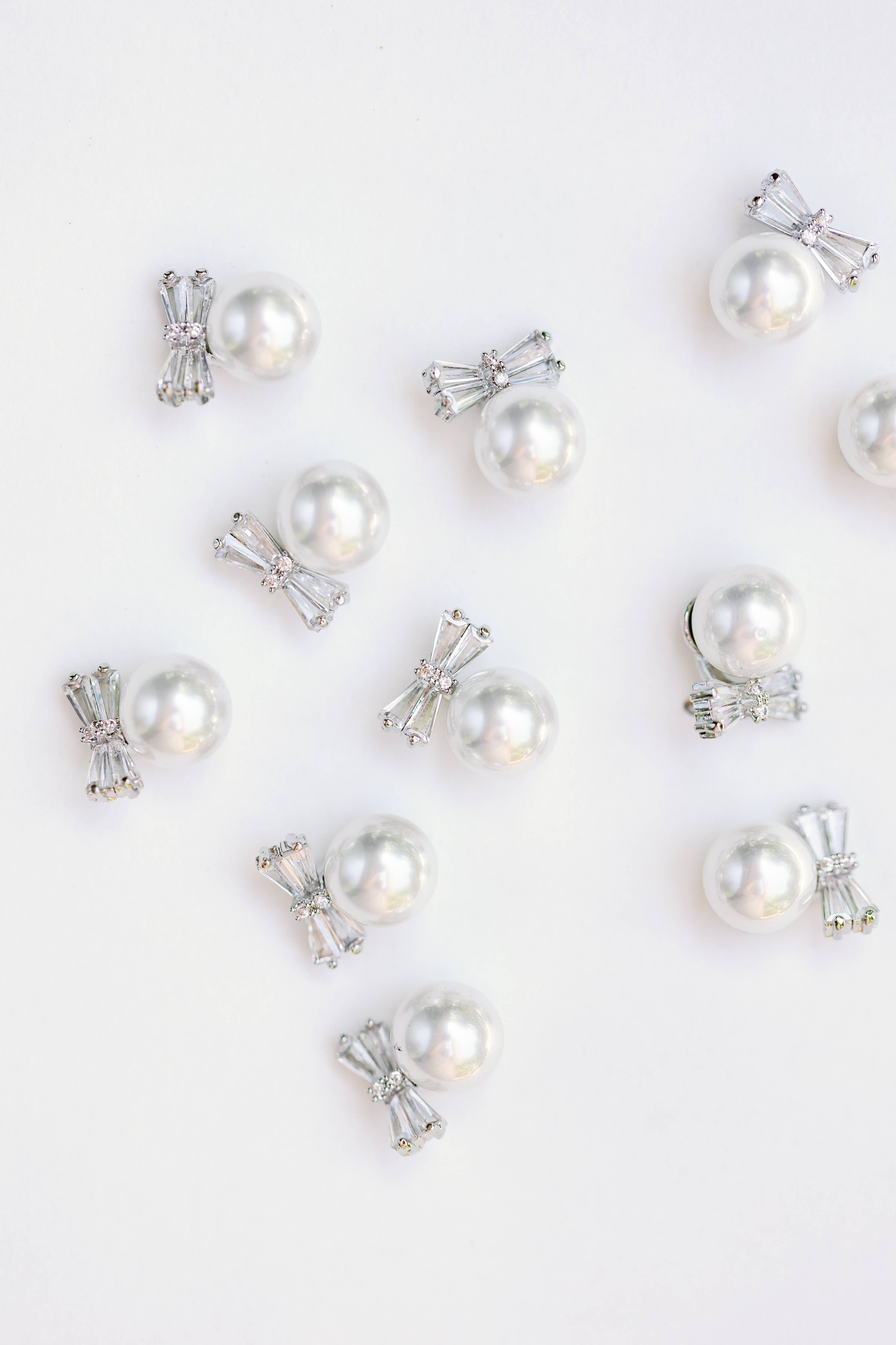 St. Armands Diamond Bow Mini Pearl Studs SAD329