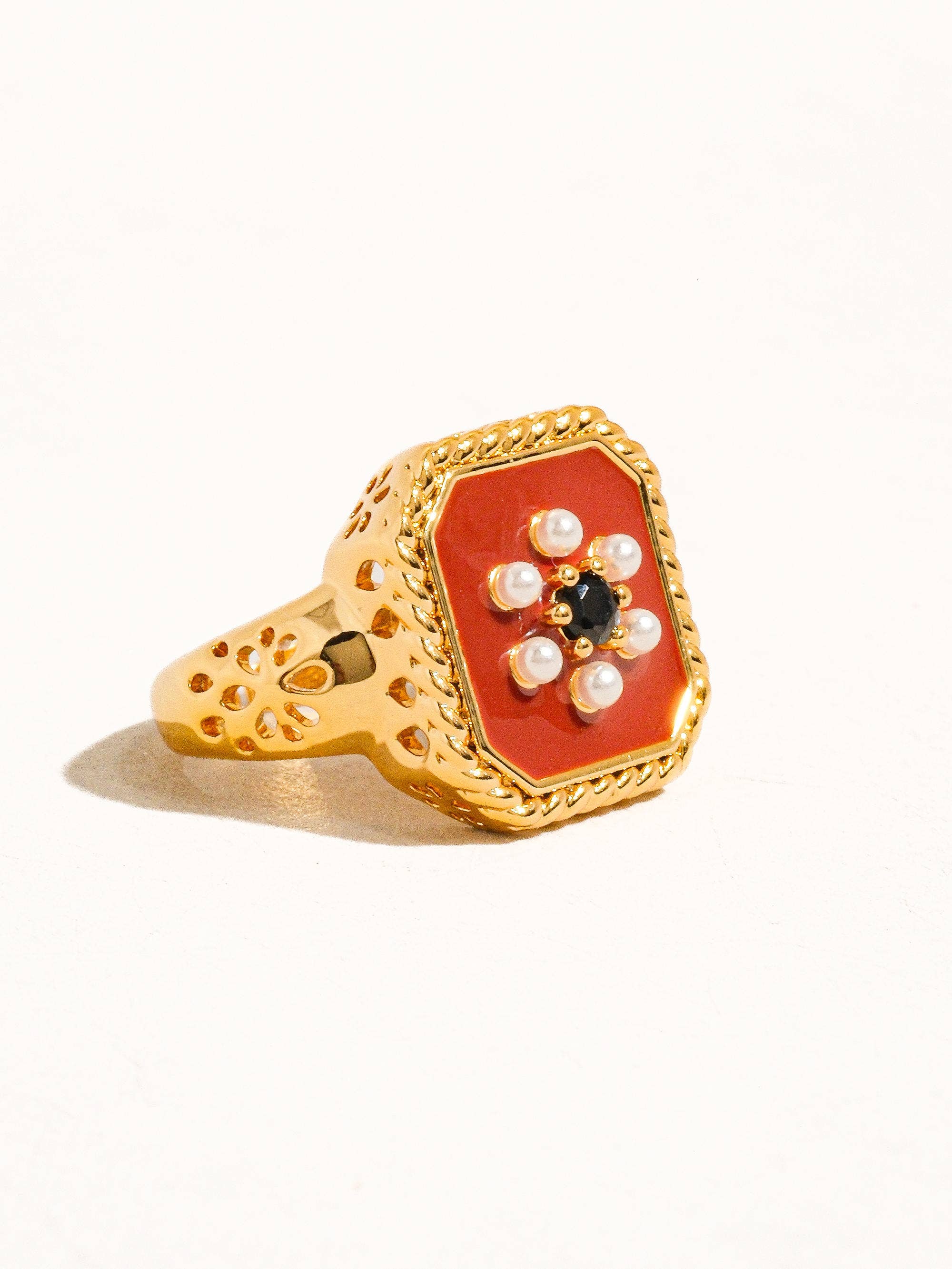 Flanerie Rouge 18K Gold Red Enamel Vintage Adjustable Ring