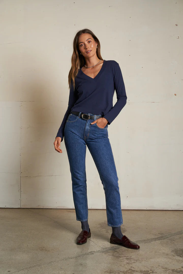 Perfect White Tee Fiona Recycled Cotton V Neck Tee