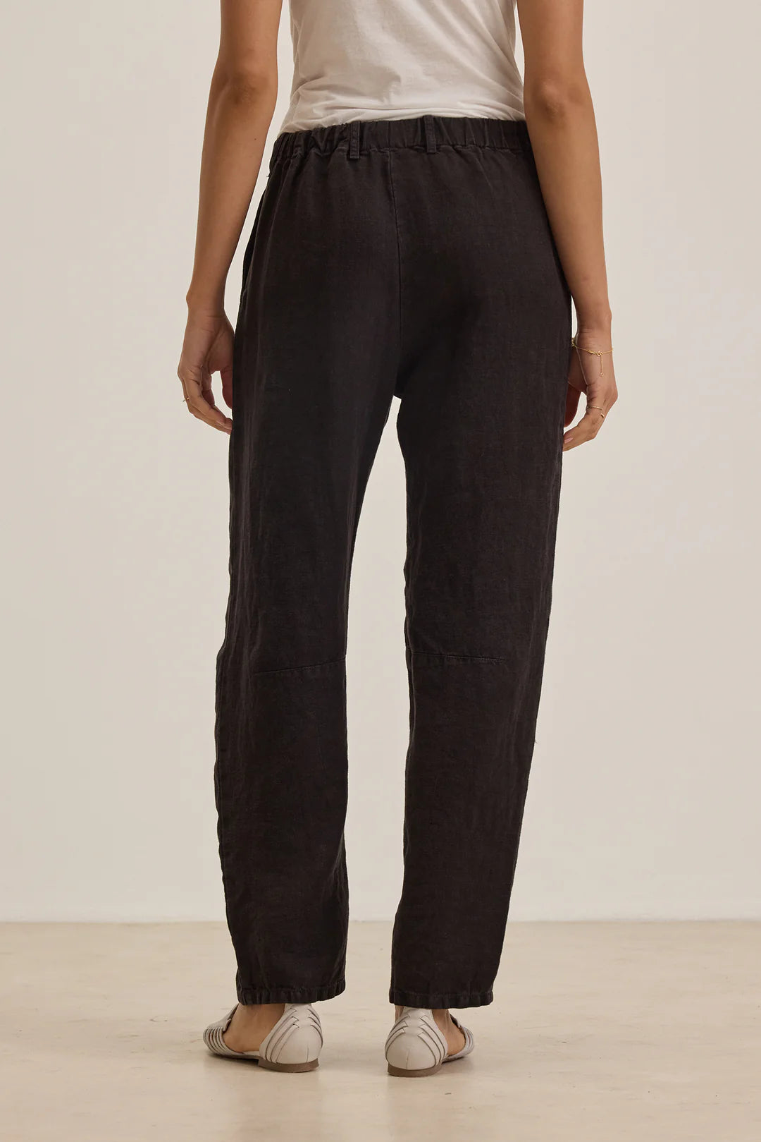 Velvet Taylor Darted Knee Pant