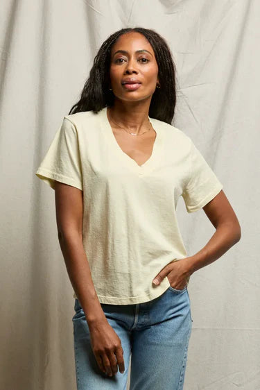 Perfect White Tee Hendrix V neck Tee