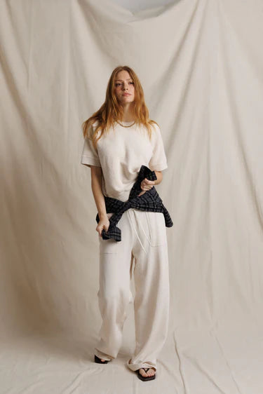 Perfect White Tee Kennedy Sweatshirt