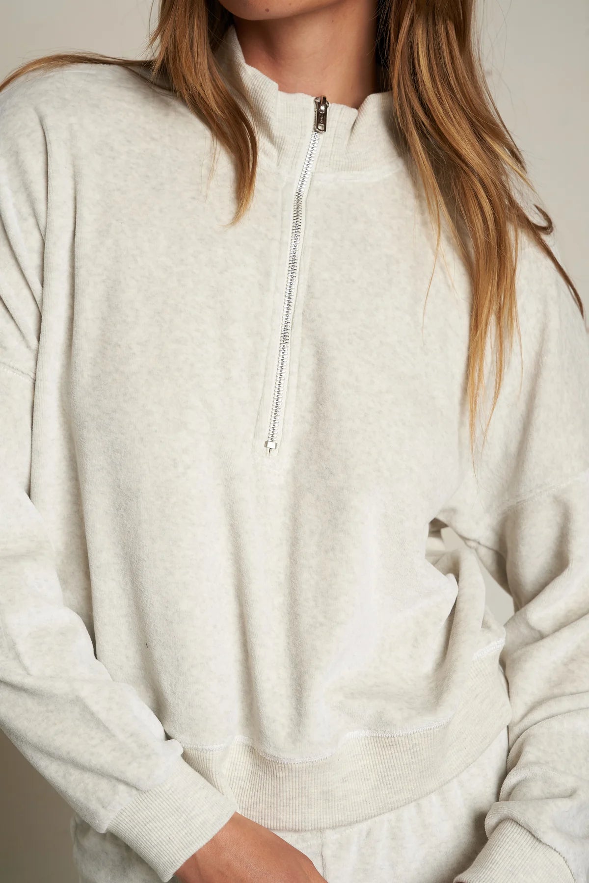 Perfect White Tee Kiva Velour 1/4 Zip Sweatshirt