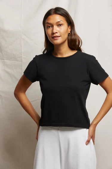 Perfect White Tee Lisa Tee