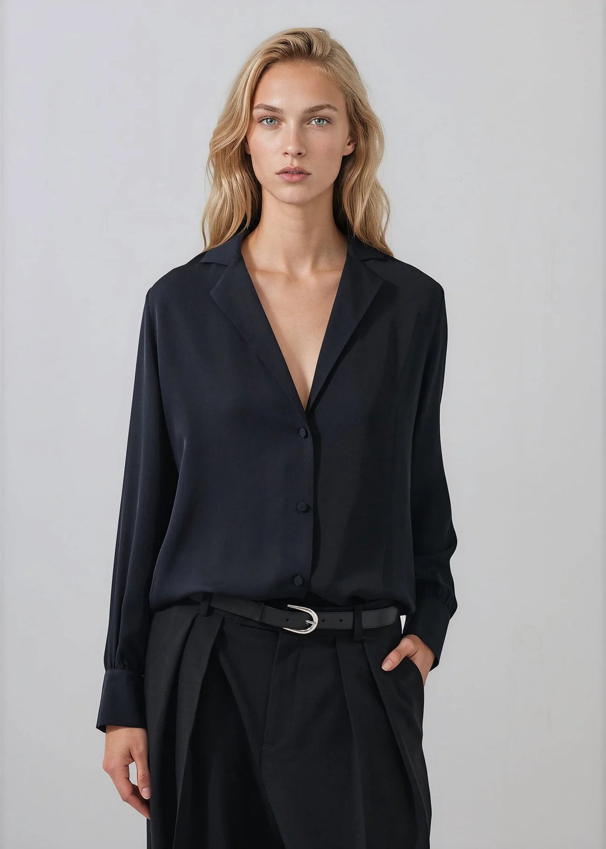 Patrick Assaraf Long Sleeve Silk Lapel Blouse W47D11