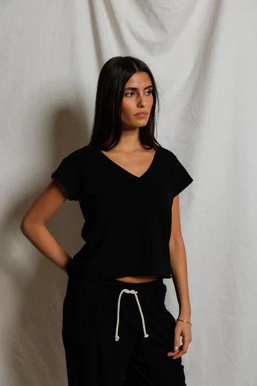 Perfect White Tee Pearl V Neck Tee Shirt