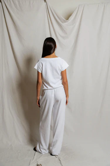 Perfect White Tee Pearl V Neck Tee Shirt