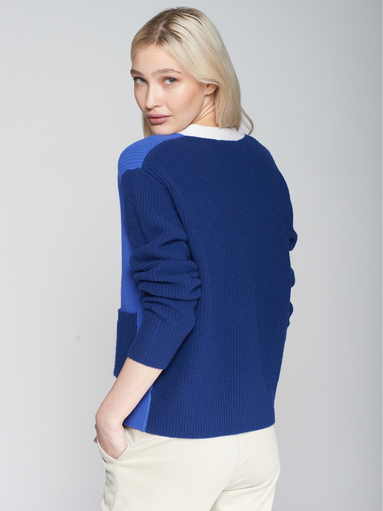 Vilagallo Teresa Wool Cardigan 31664