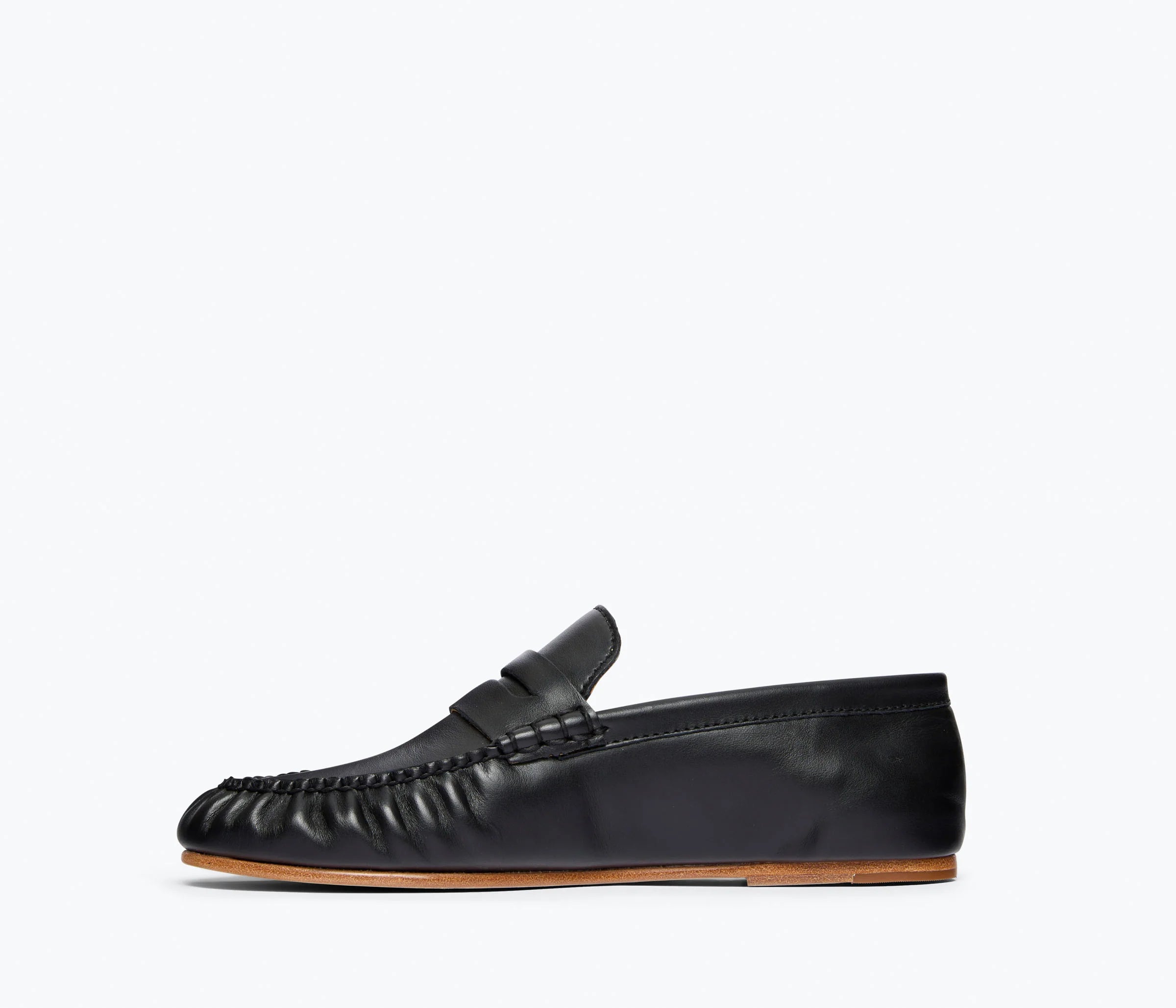 Frēda Salvador Sydeny Ruched Penny Loafer