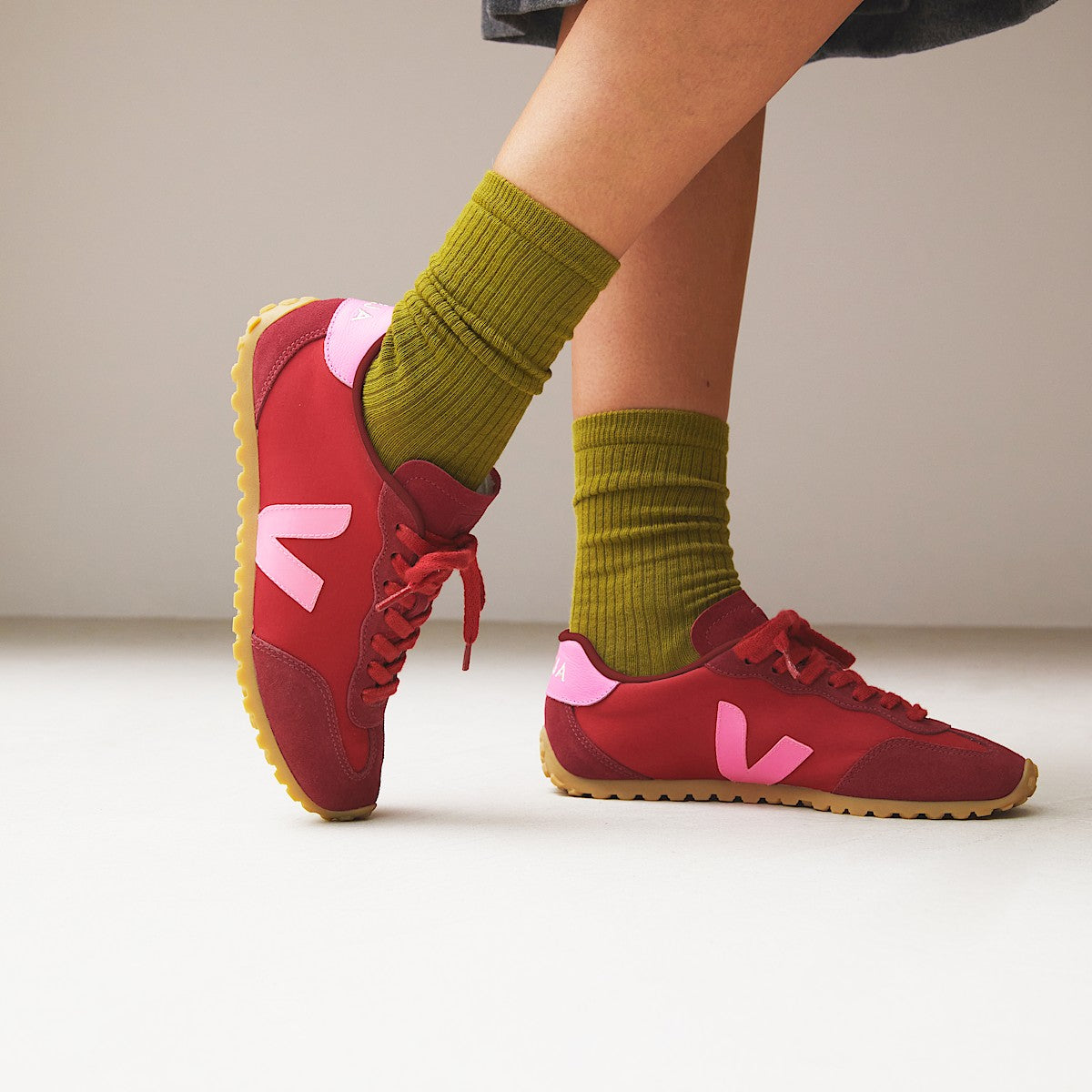 Veja GT Nolyn Pepper Sari detail view