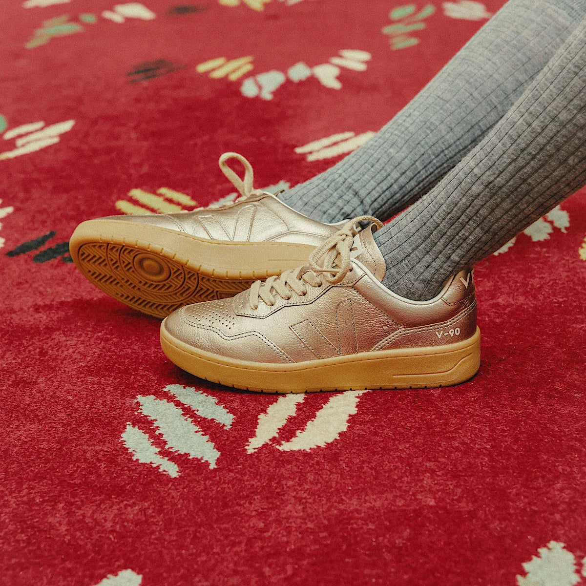 Veja V-90 O.T. Leather Full Bronze Natural VD2020913A