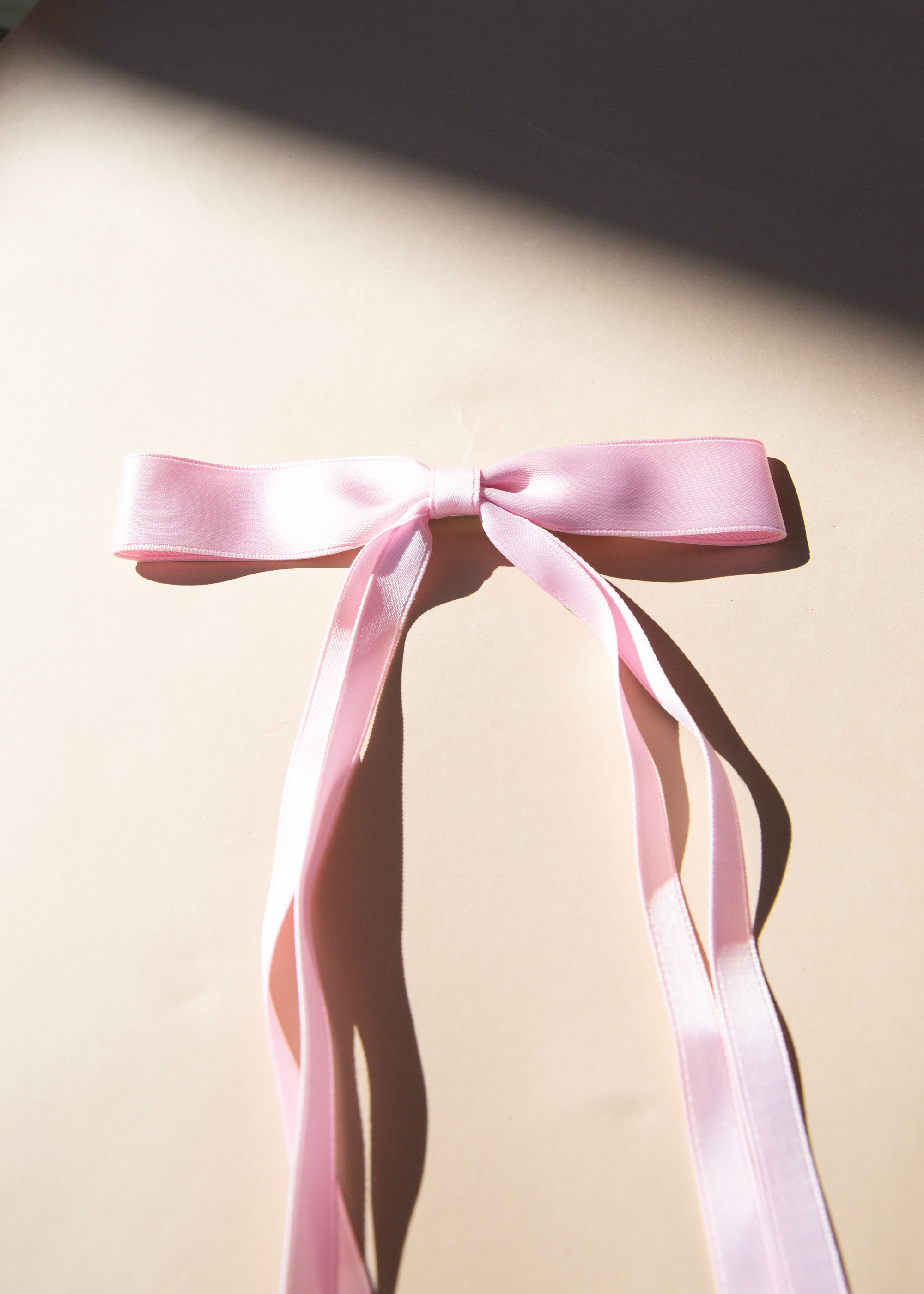 The Girlie Bow Pink